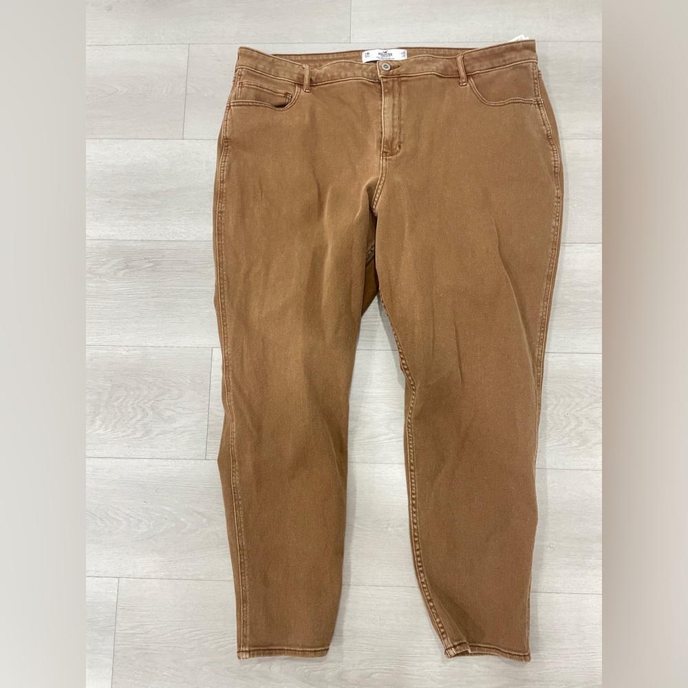 Hollister Curvy High Rise Mom‎ Jeans Tan Plus Size 21R Solid